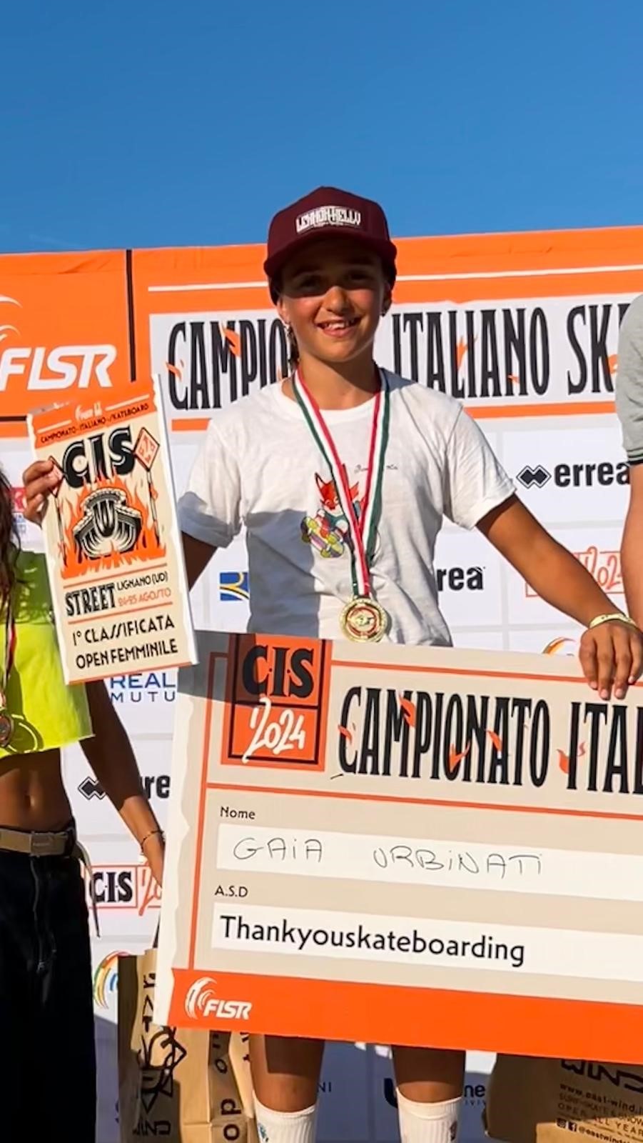 La bertinorese Gaia Urbinati  campionessa italiana di Skateboard foto 