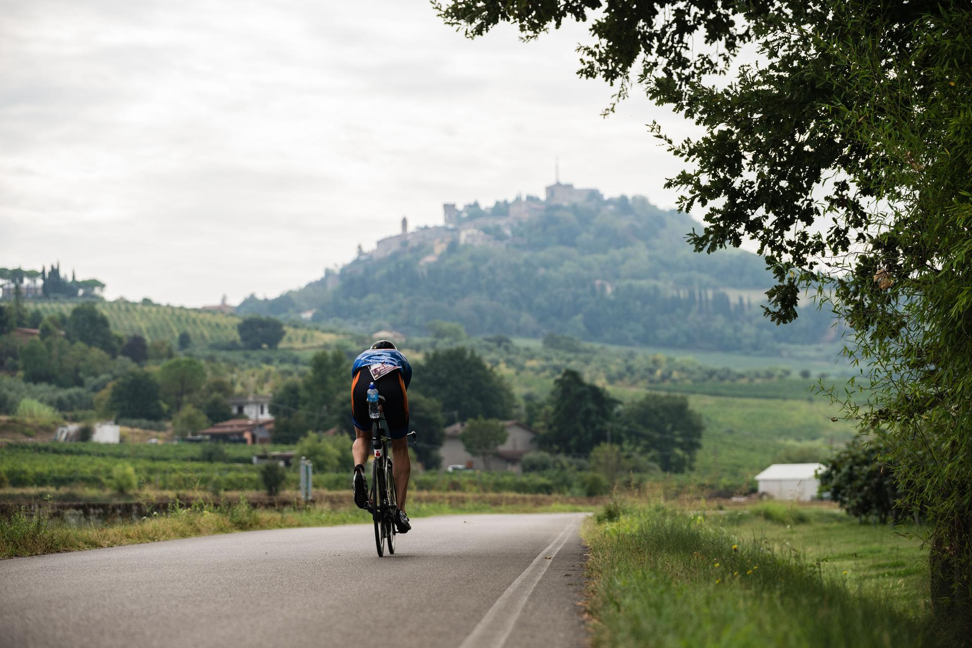 Sabato 21 e domenica 22  il passaggio dell’IRONMAN a Bertinoro foto 